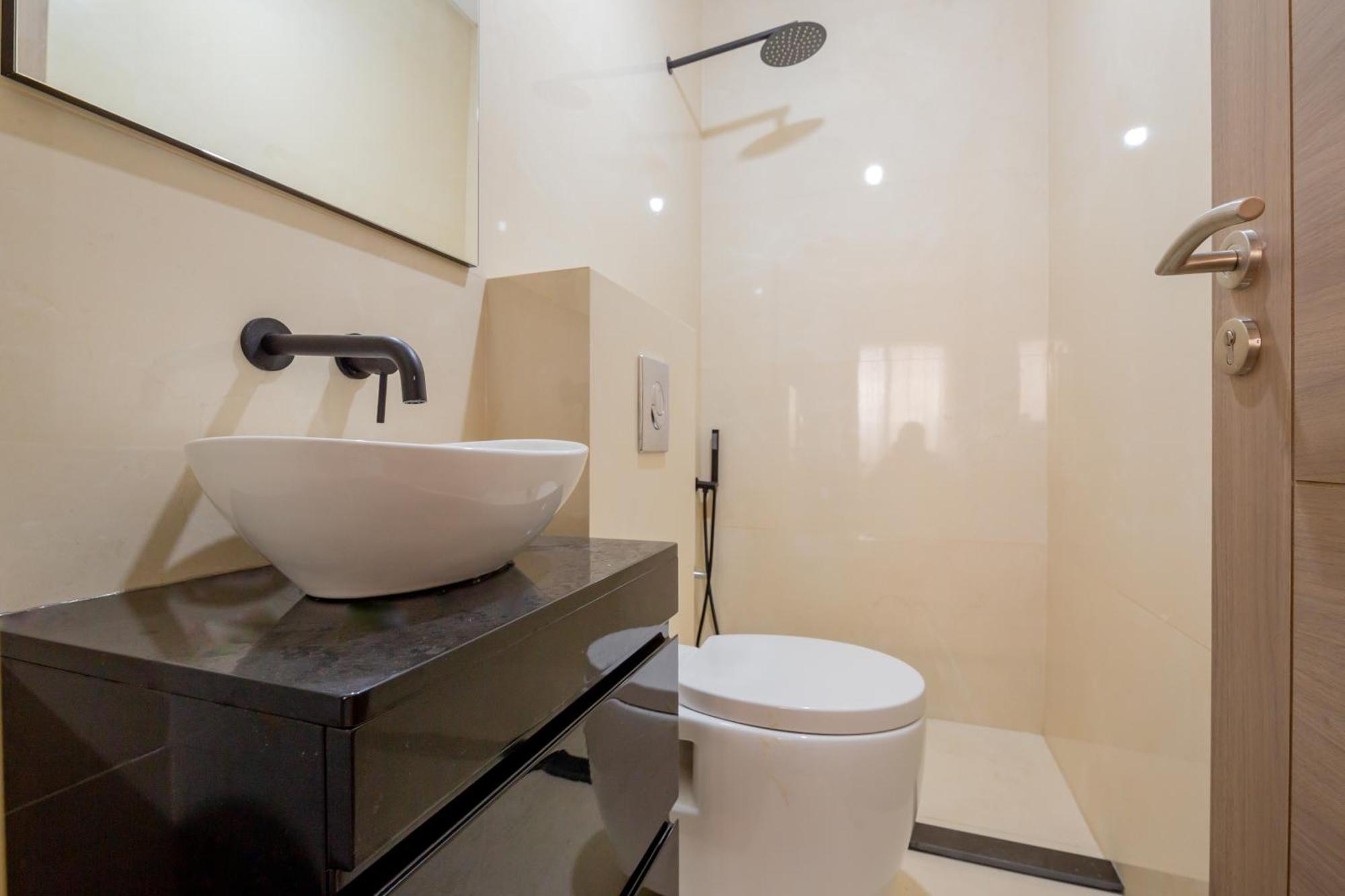 Luxury Duplex House Vlakbij Met Rooftoppool Apartment