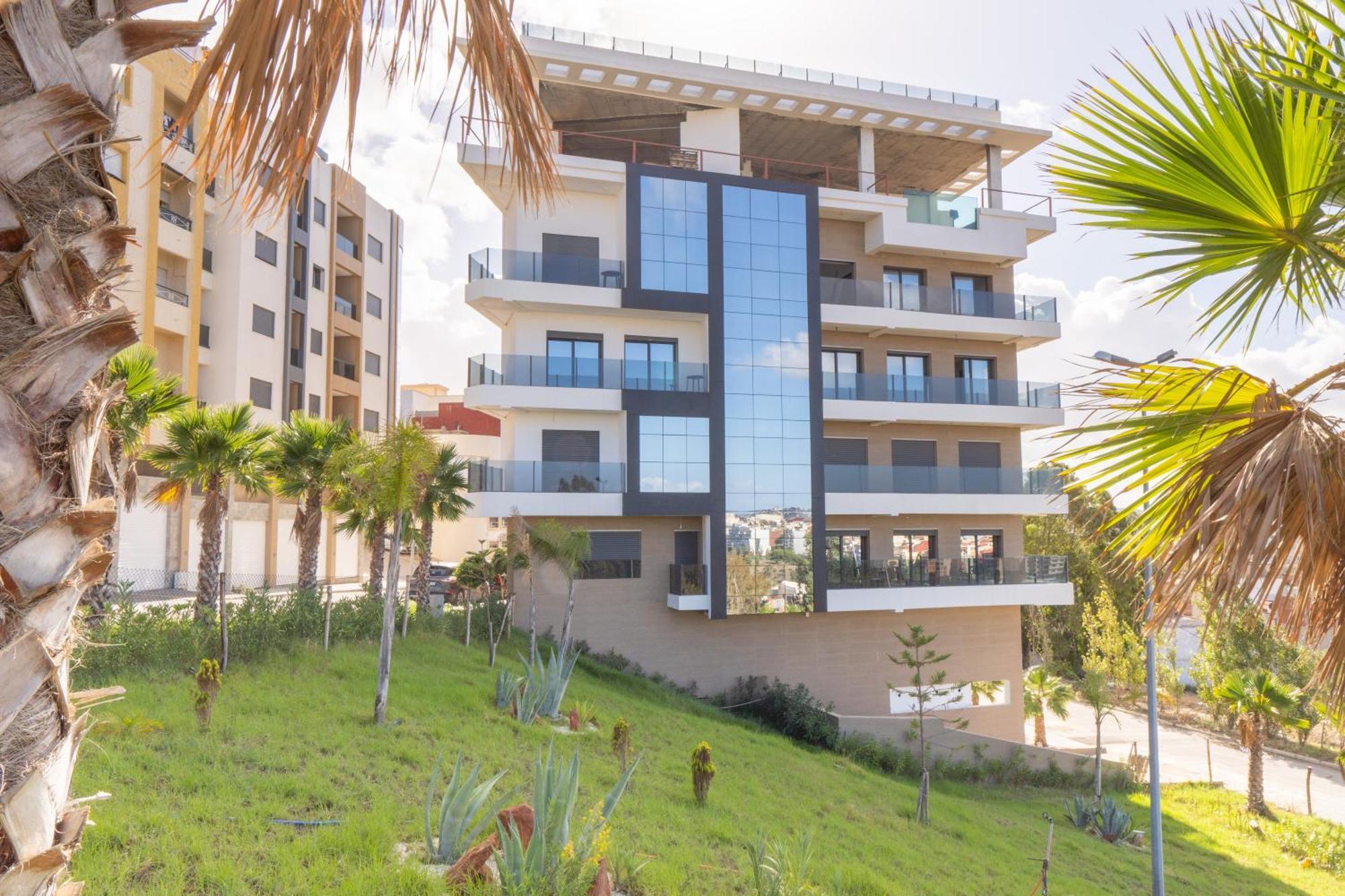 Luxury Duplex House Vlakbij Met Rooftoppool Apartment